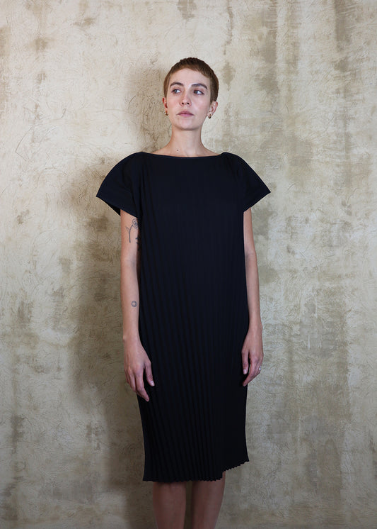 Mott Dress - Black Pleats